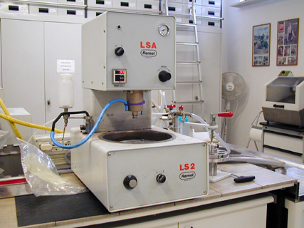 Pulitrice Metallografica semiautomatica REMET LS2A